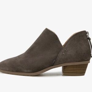 Kenneth Cole Taupe Ankle Booties